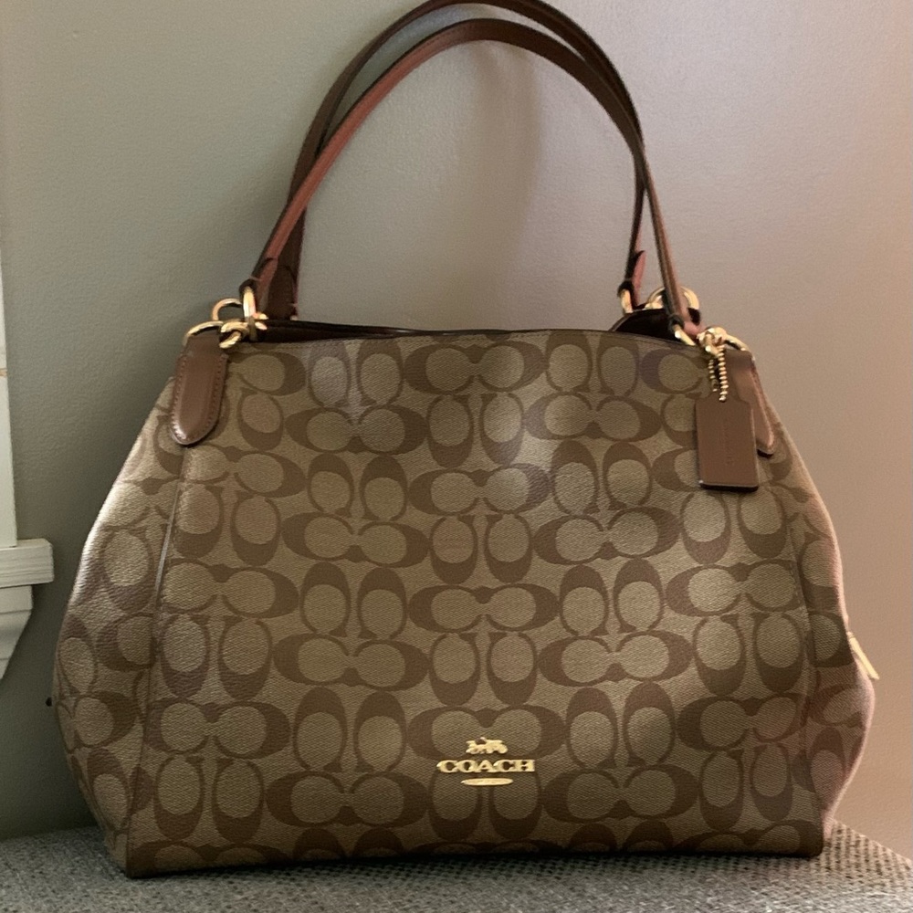 *AUTHENTIC*  Coach  and Wallet